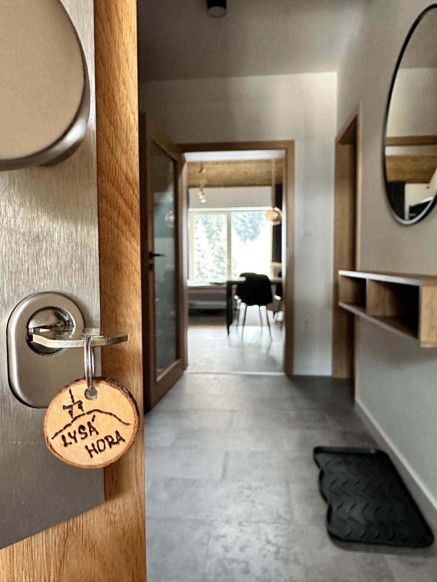 Luxusni Apartmany Domovjanka - Lysa Hora, Smrk, Kminek, Slavic บิลา ภายนอก รูปภาพ
