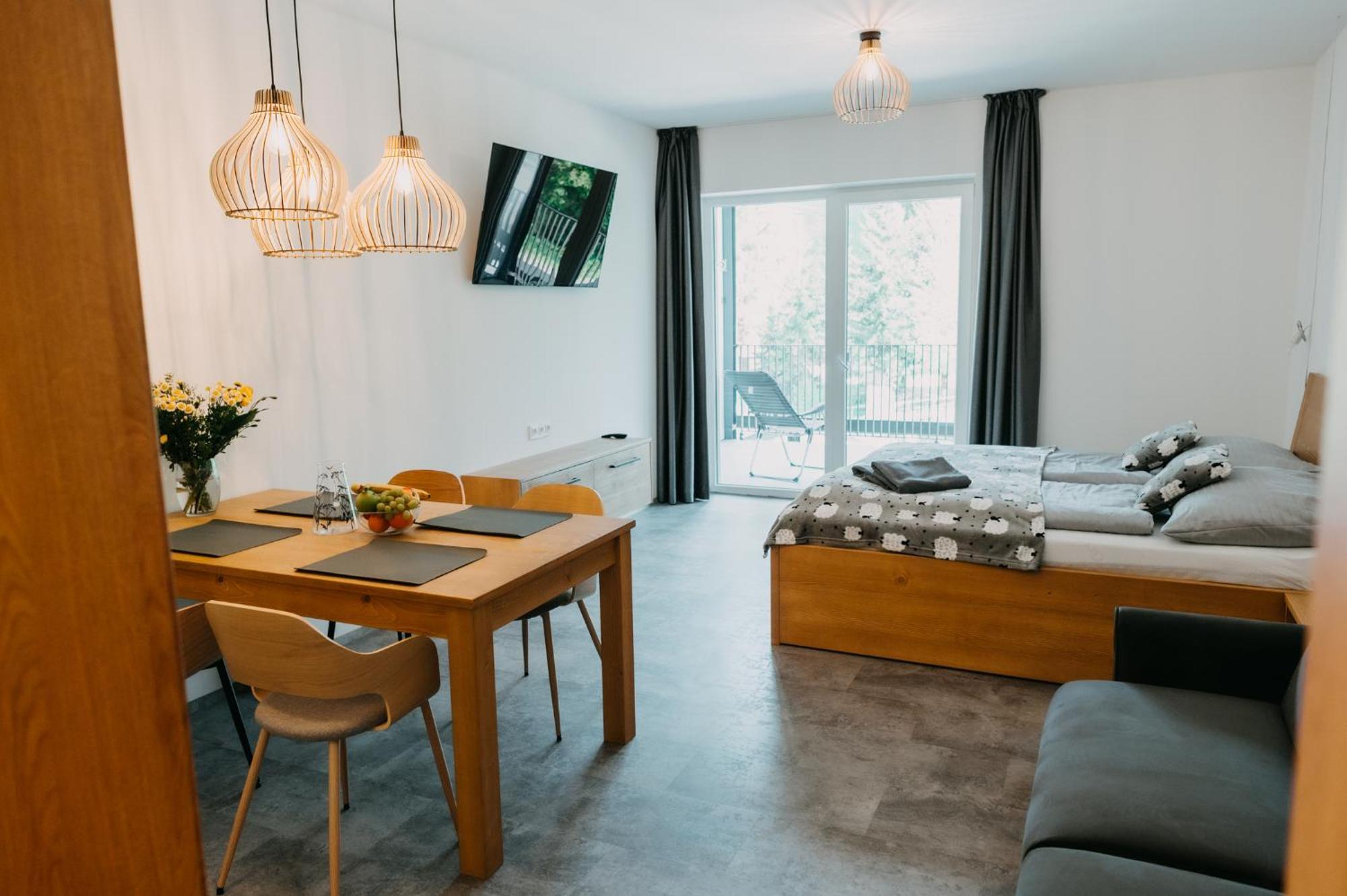 Luxusni Apartmany Domovjanka - Lysa Hora, Smrk, Kminek, Slavic บิลา ภายนอก รูปภาพ