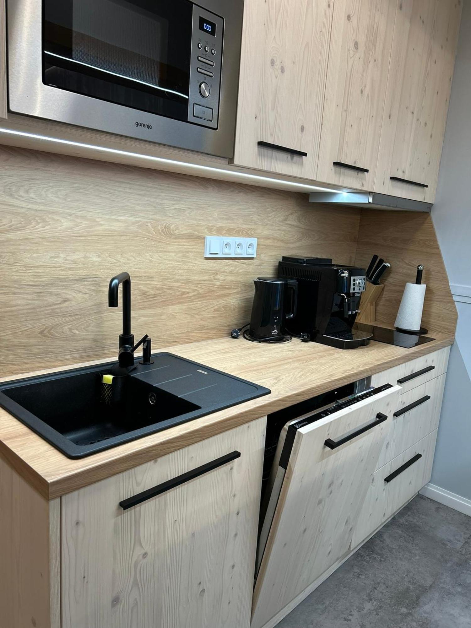Luxusni Apartmany Domovjanka - Lysa Hora, Smrk, Kminek, Slavic บิลา ภายนอก รูปภาพ